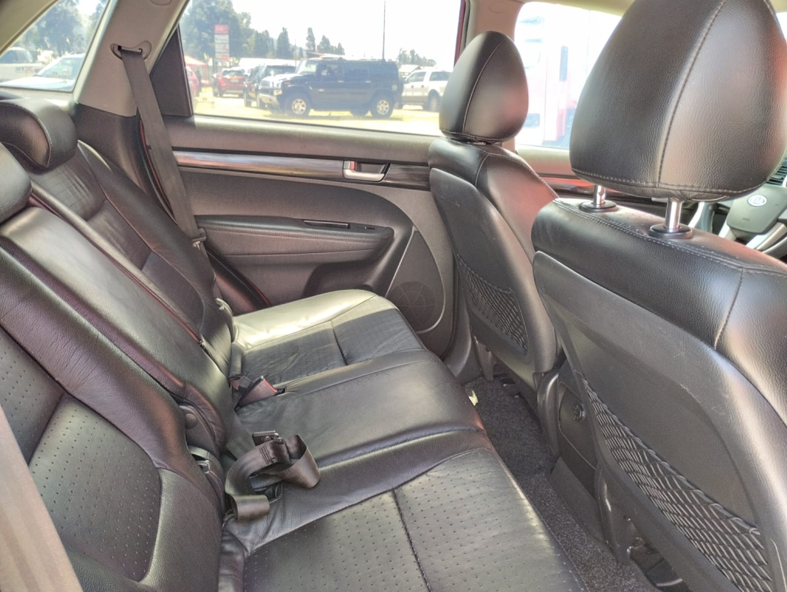 KIA SORENTO 2.4L GSL 6MT 4X2 2012