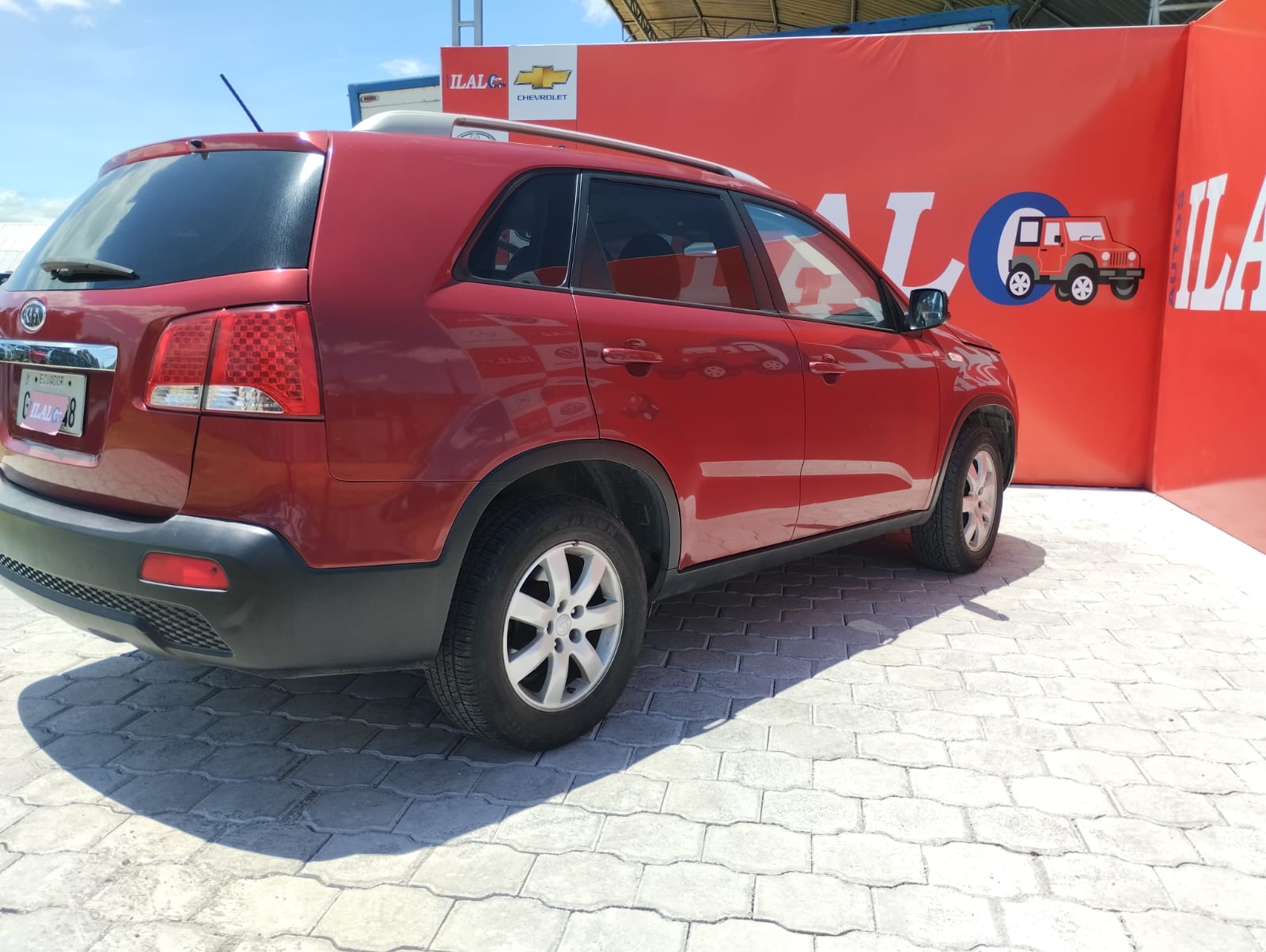 KIA SORENTO 2.4L GSL 6MT 4X2 2012