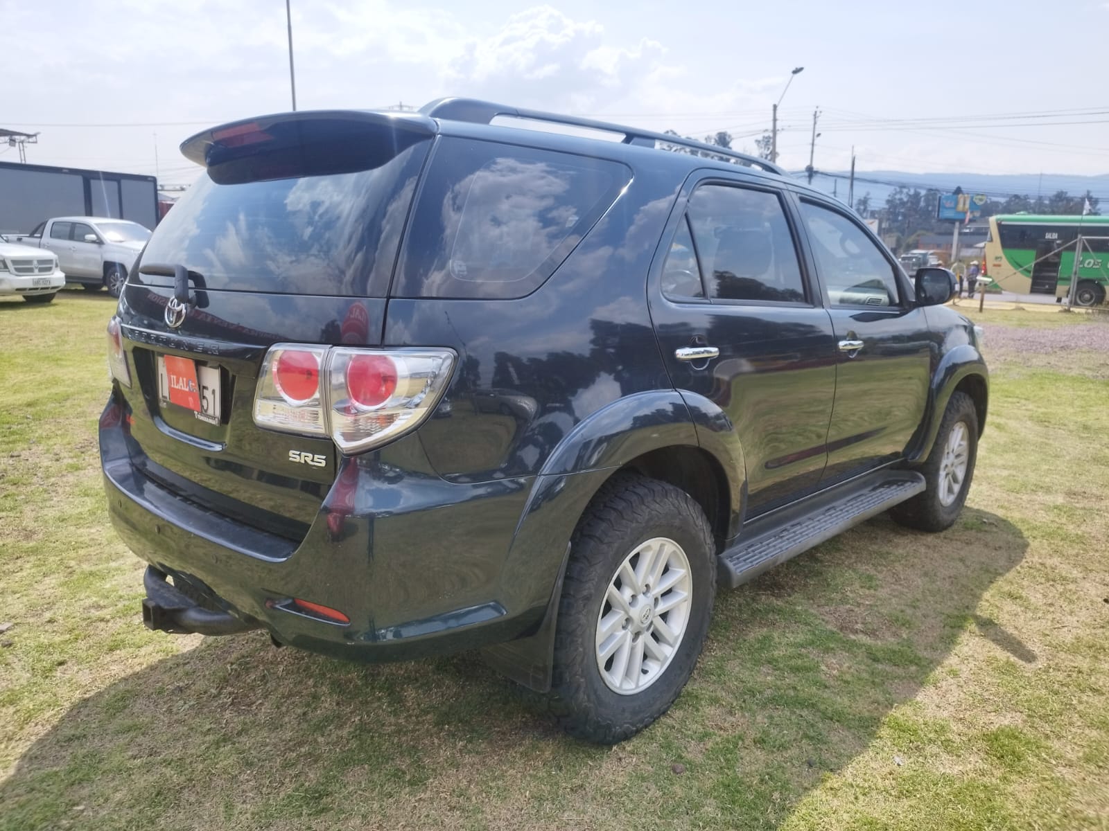 Toyota FORTUNER AC 2 7 5P 4X4 TM