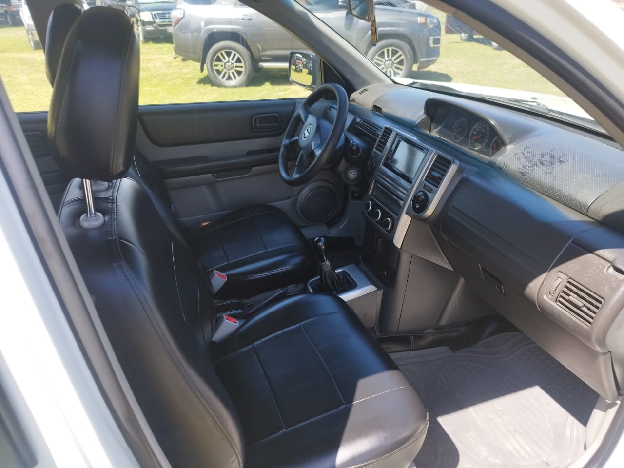 NISSAN  X-TRAIL CLASSIC 4X4 2.5 MT