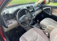 TOYOTA RAV 4X2 5P T/M