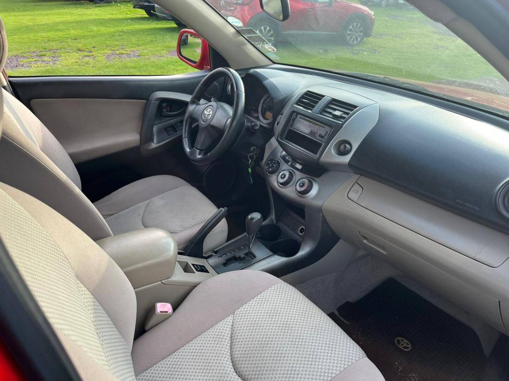 TOYOTA RAV 4X2 5P T/M