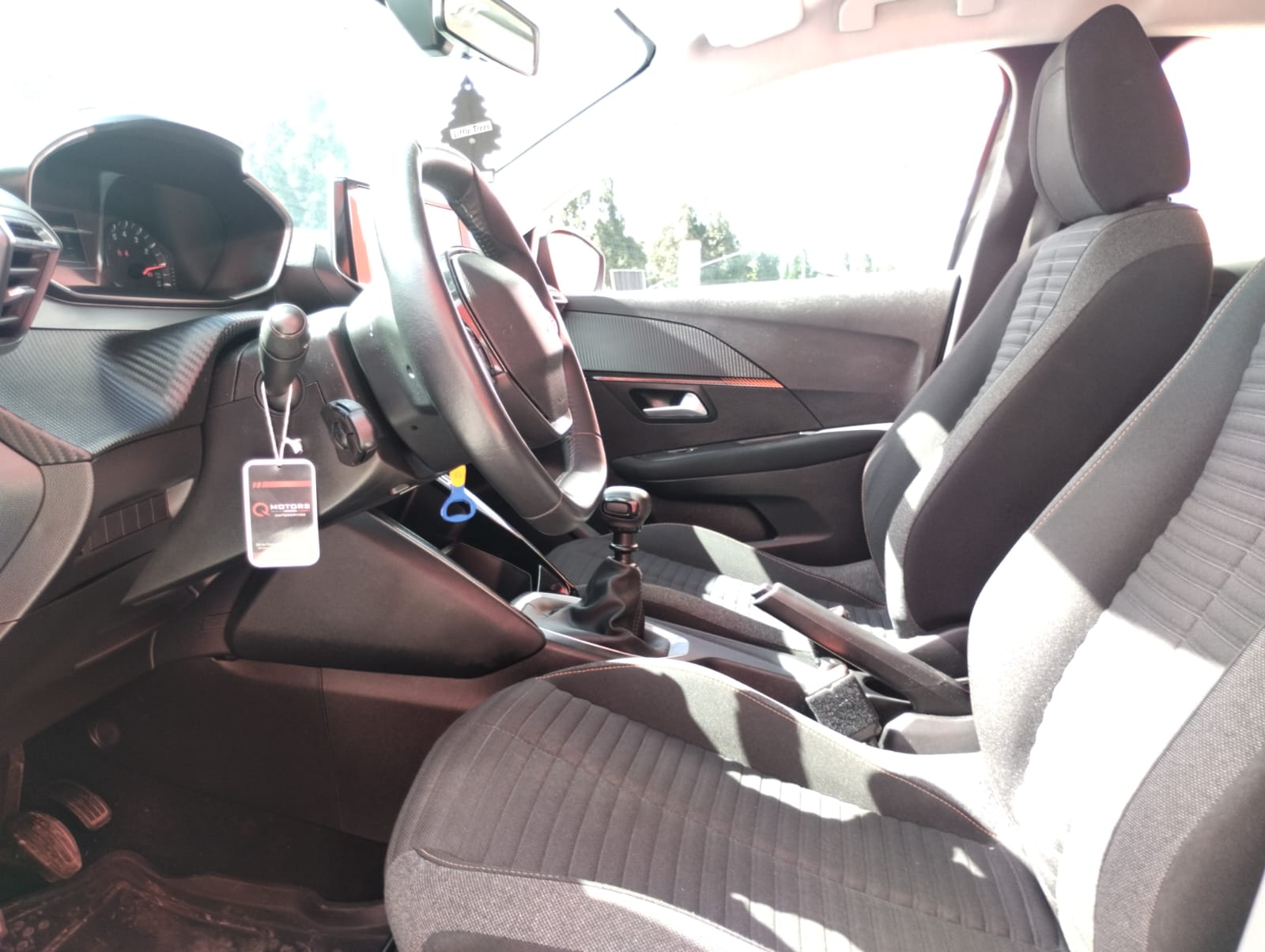 PEUGEOT 208 L 12E BM6 AC 1.2 5P 4X2 TM