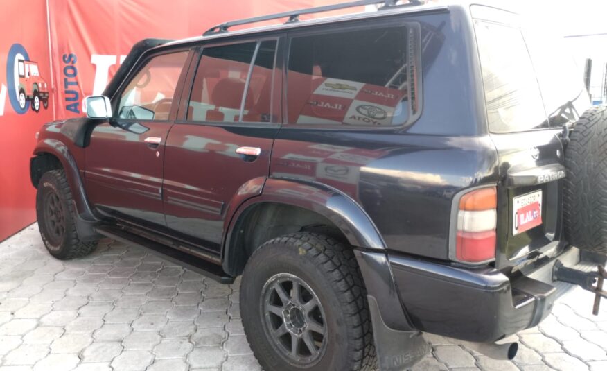 NISSAN PATROL GRX 4X4 AT