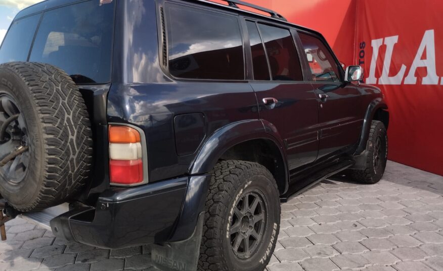 NISSAN PATROL GRX 4X4 AT