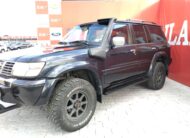 NISSAN PATROL GRX 4X4 AT