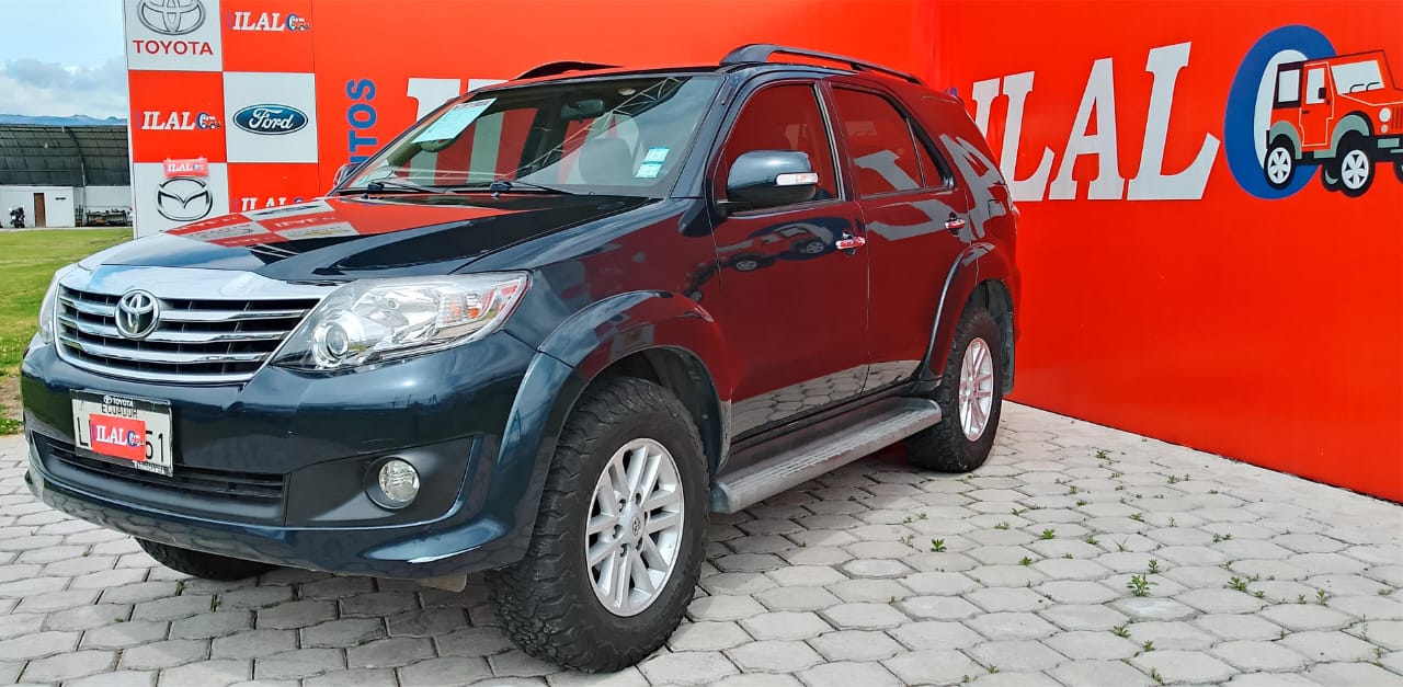 Toyota FORTUNER AC 2 7 5P 4X4 TM