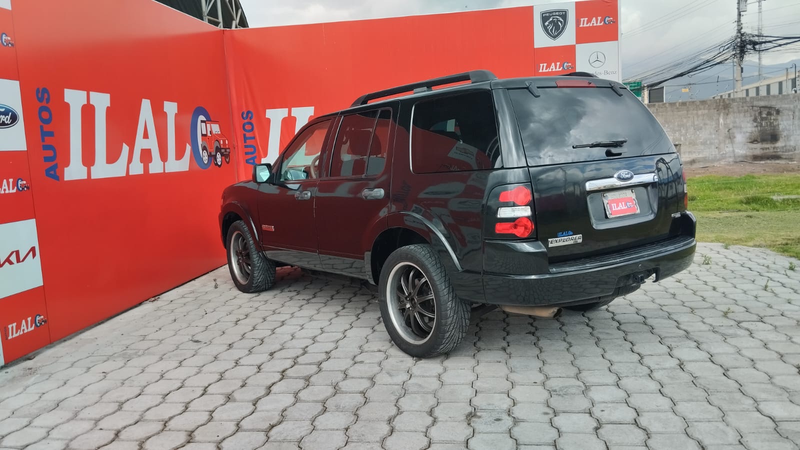 FORD EXPLORER AÑO 2007 TA 4X2 AC