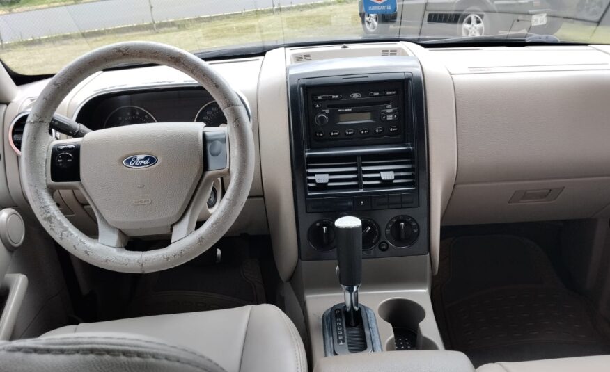 FORD EXPLORER AÑO 2007 TA 4X2 AC