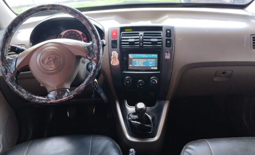 HYUNDAI TUCSON 5P 4X2 2.0 TM DIESEL AÑO 2010