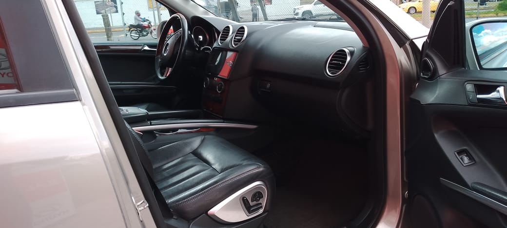 MERCEDES BENZ ML 500 AÑO 2006 AC AT FULL EQUIPO