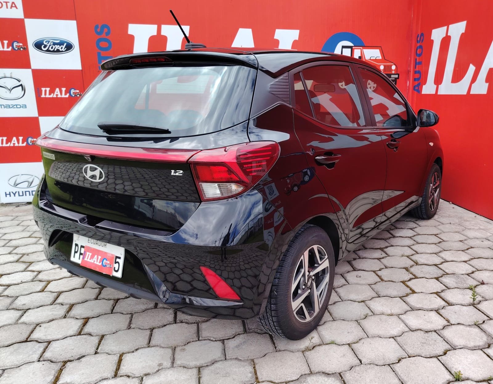 HYUNDAI GRAND I10 1.2 AÑO 2025 TM FULL EQUIPO